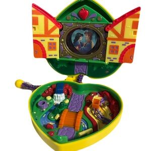 Vintage 1990s My Secret Fairy Tales Snow White Compact by Enghan